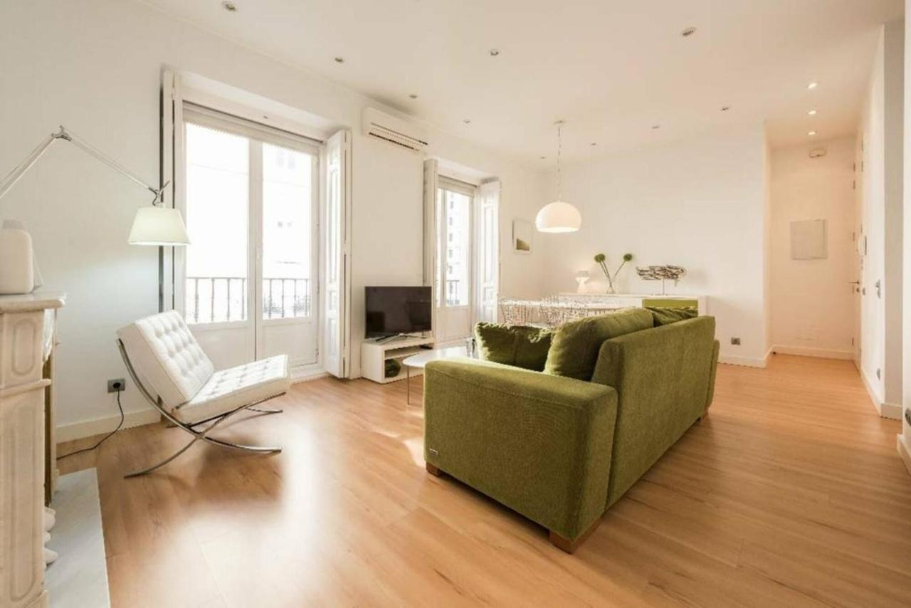 Apartamento Callao Madri Exterior foto