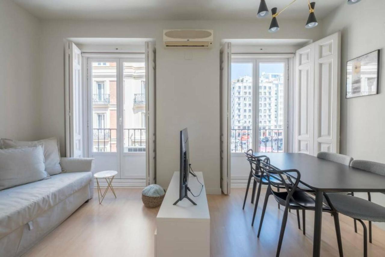 Apartamento Callao Madri Exterior foto